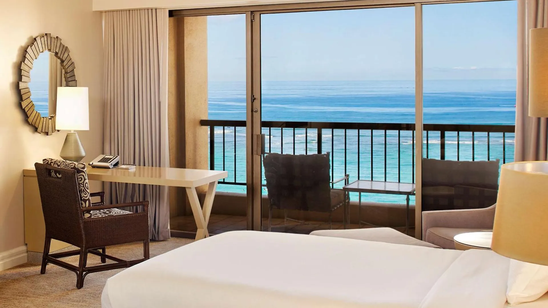 Hilton Hawaiian Village Waikiki Beach Resort Honolulu