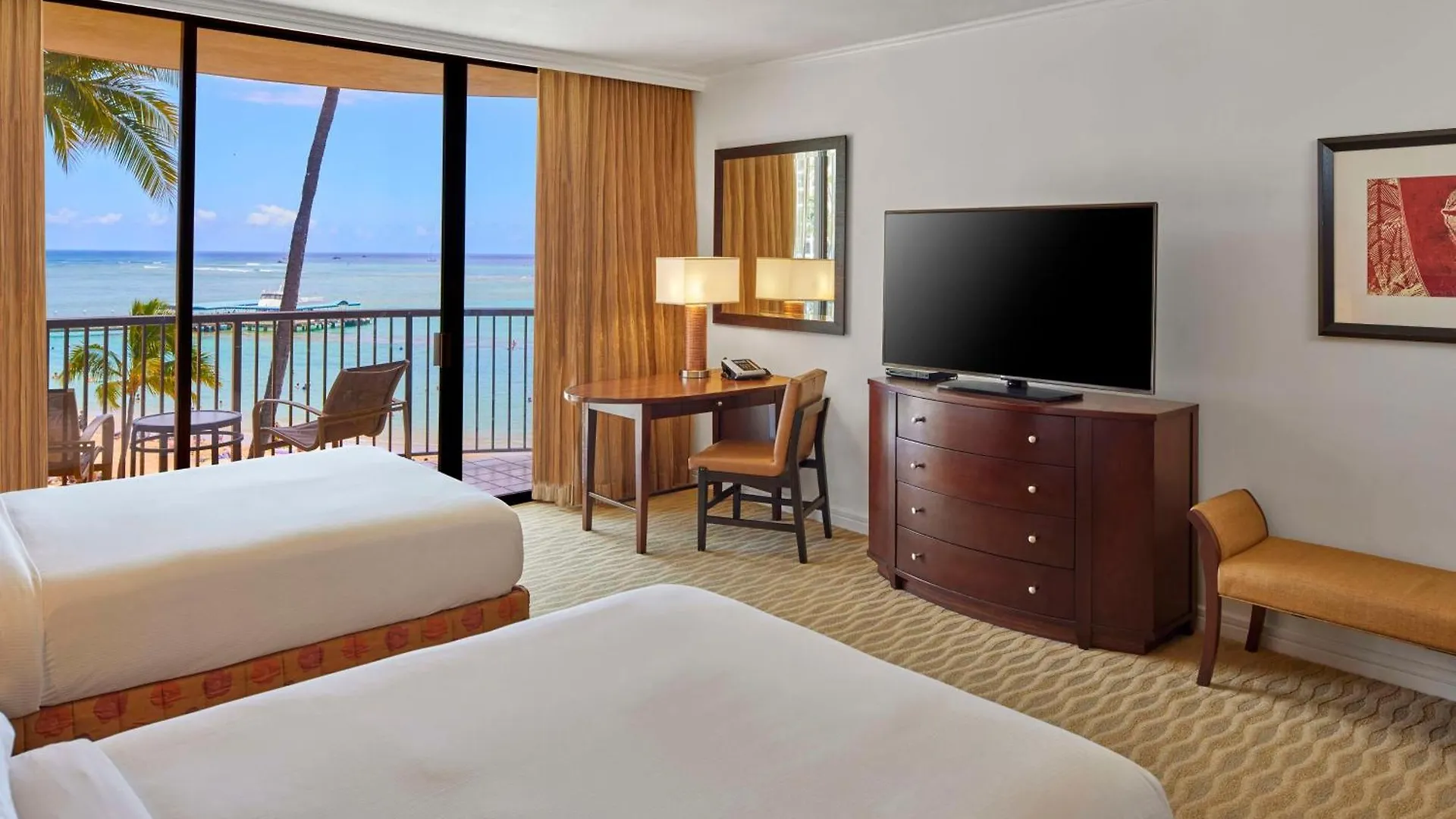 Hilton Hawaiian Village Waikiki Beach Resort Honolulu 4*,