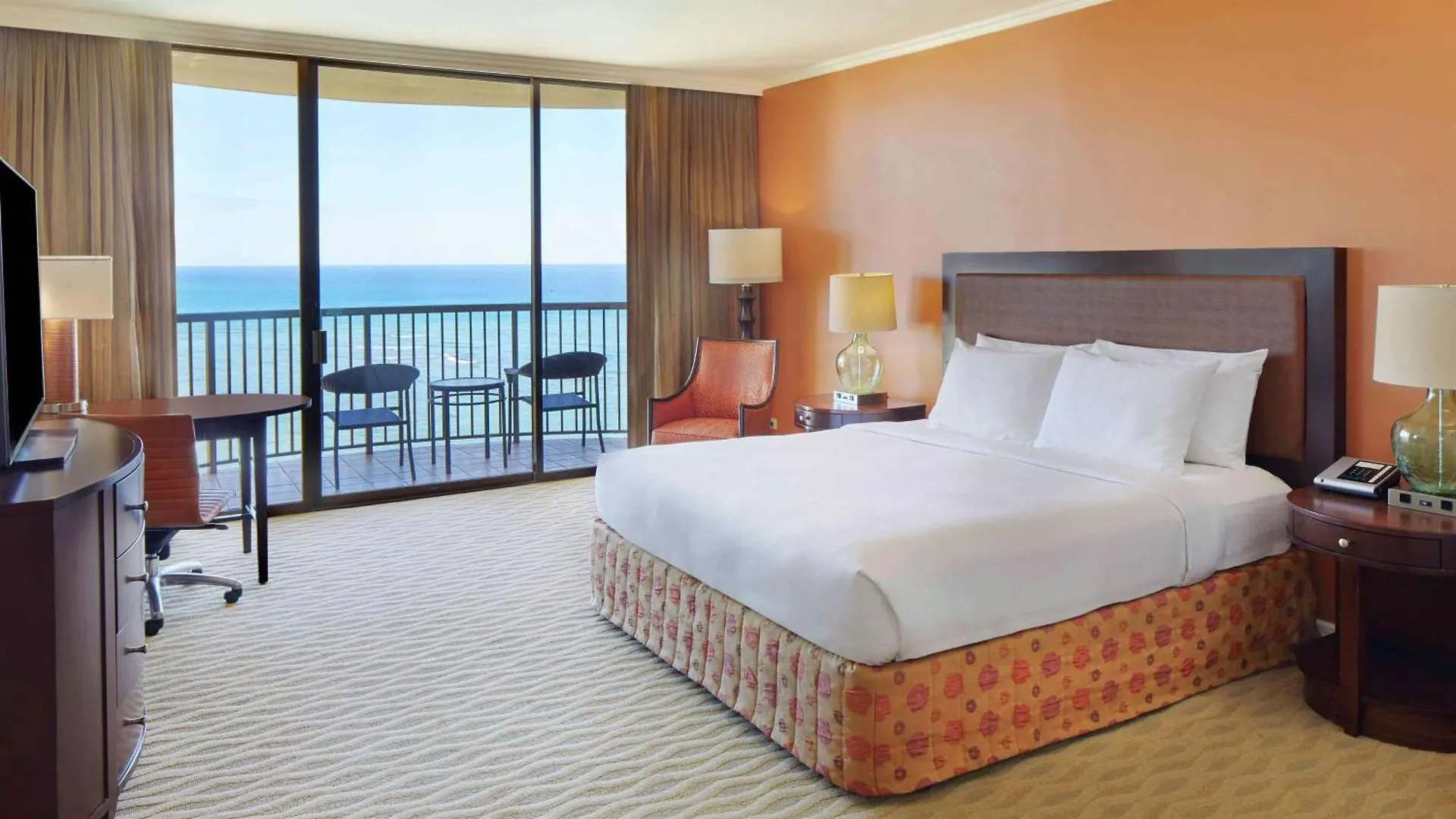 Hilton Hawaiian Village Waikiki Beach Resort Honolulu